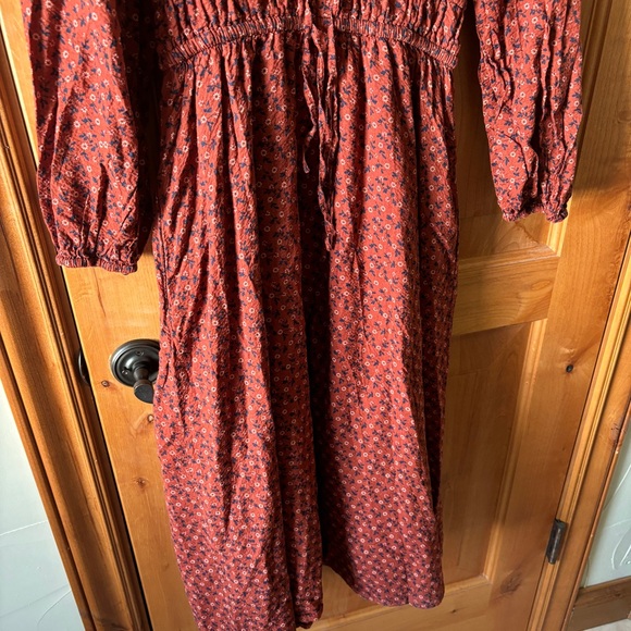 Madewell Sophia Tie Front Red Prairie Dress MiDi in Teaberry - Picture 5 of 16